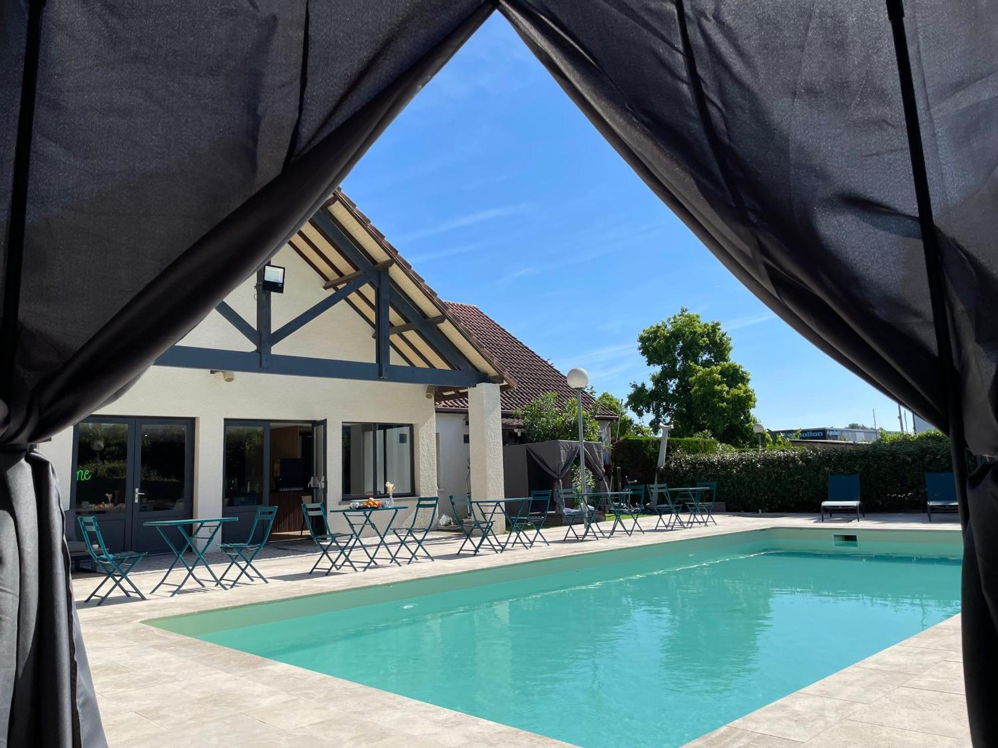 Kyriad Bergerac Saint-Laurent-des-Vignes Exterior foto
